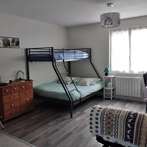  Hébergement de vacances Maison Individuelle Fraichement Rénovée France