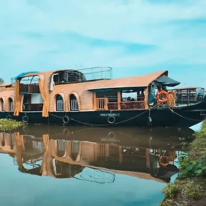  Bateau-hôtel Kalappura Houseboats & Tours Inde